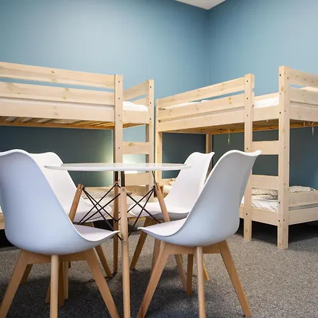 Moon Hostel Vratislav