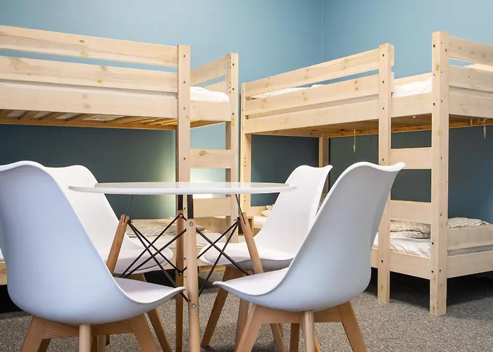 Moon Hostel Vratislav