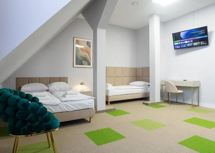 Moon Hostel Vratislav